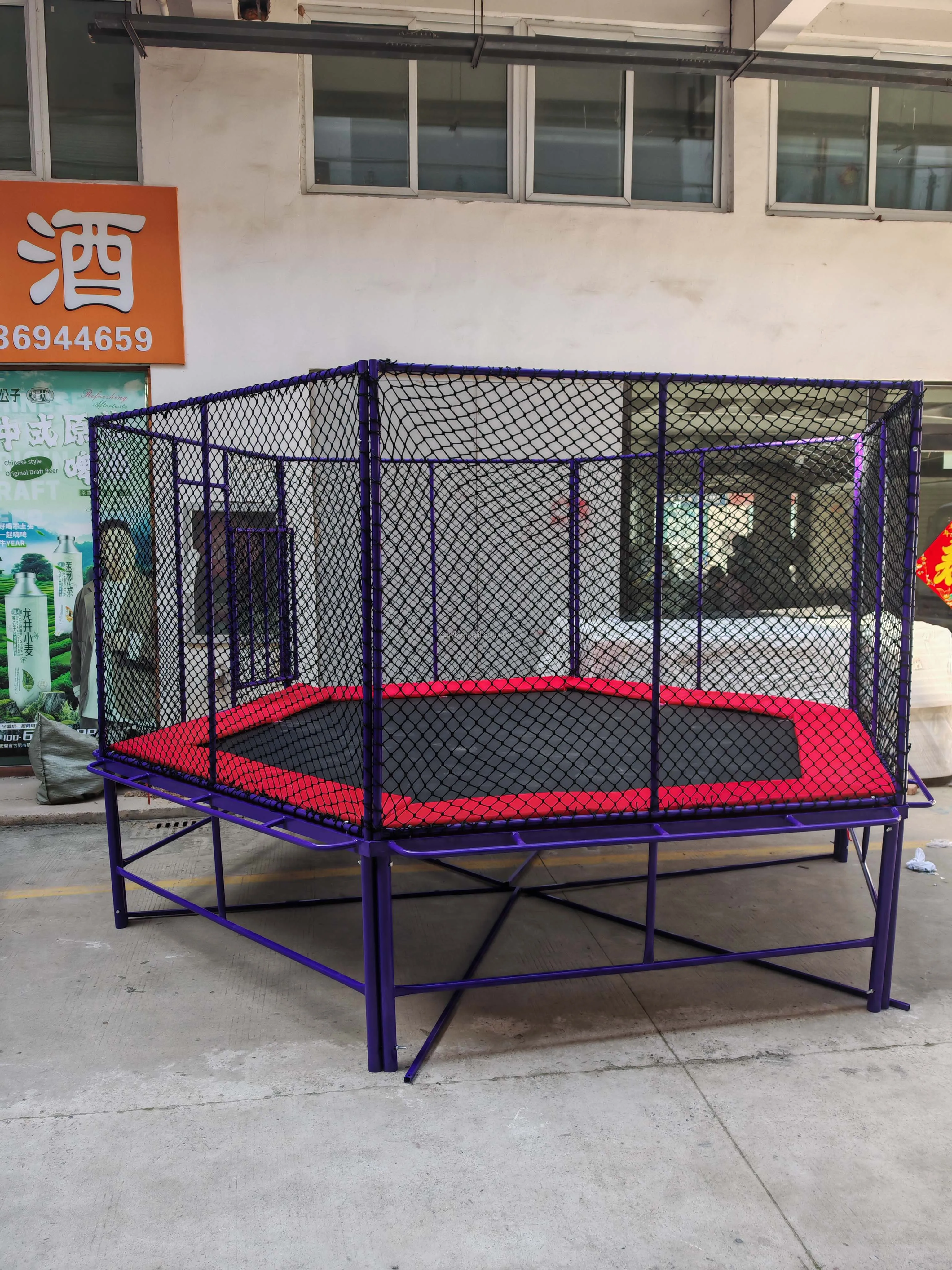 

Indoor Small Trampoline Children Outdoor Jumping Bed With Protective Net Bounce Bed Children's Amusement Equipment