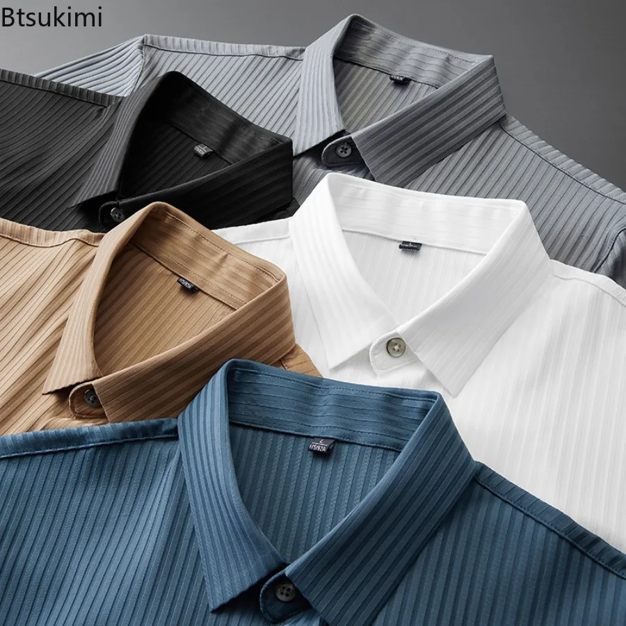 2025 New Men's Seamless Elastic Knitted Short Sleeved Shirt Casual Fashion Striped Shirts Breathable Summer Versatile T-shirt