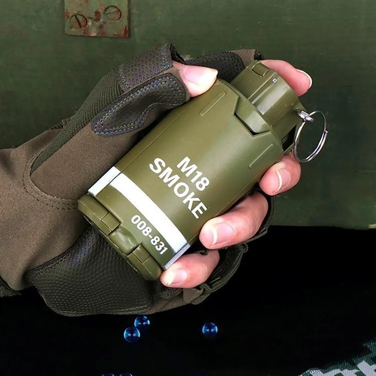 AQzxdc Tactical Smoke Grenade Model M18 Burst Mine Water Bomb Grenade Bouncing Smoke Grenade Airsoft Grenade Model