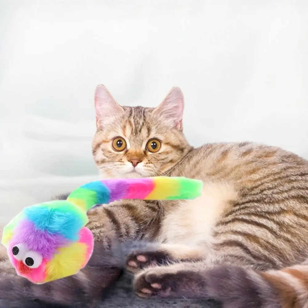 Mouse-shaped Big Eyed Mouse Cat Toy Bite Resistant Rainbow Color Squeaky Cat Toys Cat Teeth Grinding Toys Plush