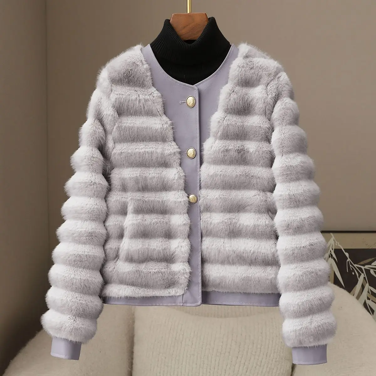 In stock for the 2025 autumn/winter new style of petite golden mink fur coat, Haining round neck imitation mink eco-friendly fur