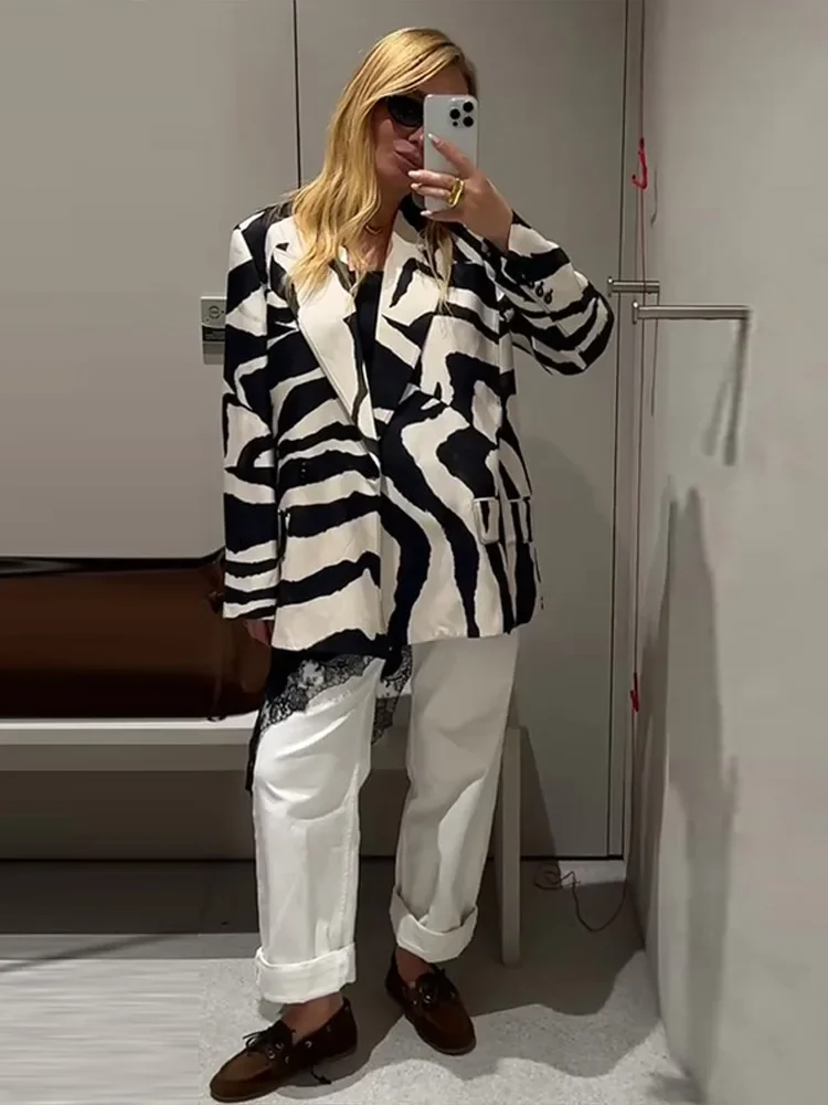 2025 Autumn Spring Lady Commute Outfits Elegant Animal Print Women's Blazer Jacket Loose Turn-down Button Pockets Coat Female