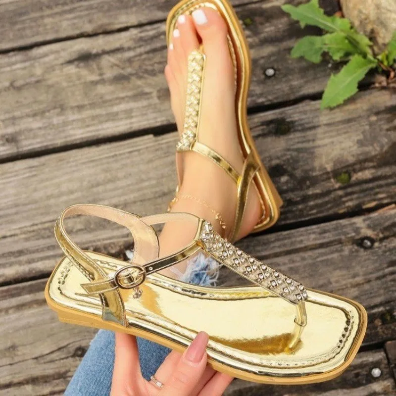 2024 Hot Sale Women's Shoes Open Toe Modern Women's Sandals Summer Dress Sandals Women Crystal Square Heel Thong Sandal Ladies