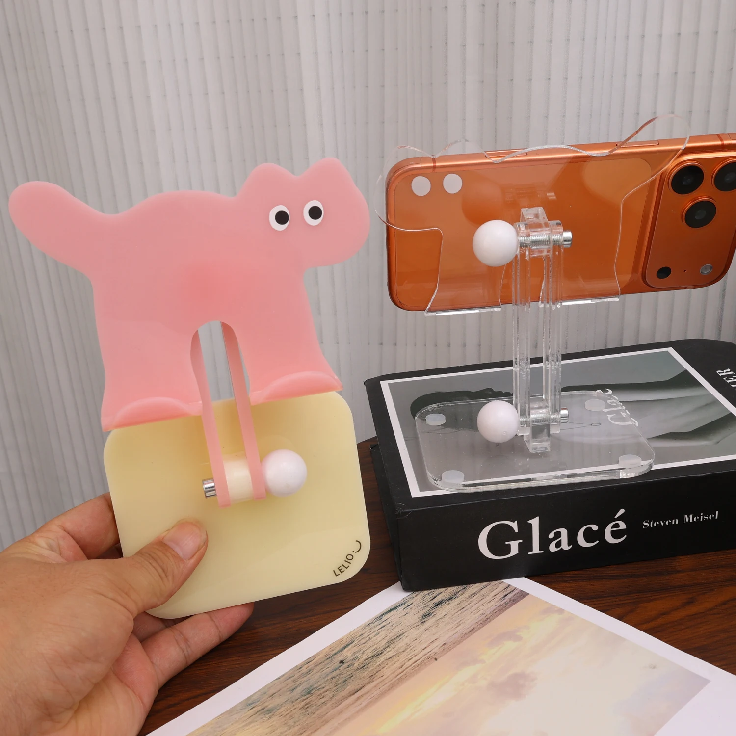 العالمي Kawaii الكرتون القط طوي سطح المكتب حامل هاتف المحمول جبل الوسادة سطح المكتب المضادة للانزلاق قوس آيفون Samusng Xiaomi