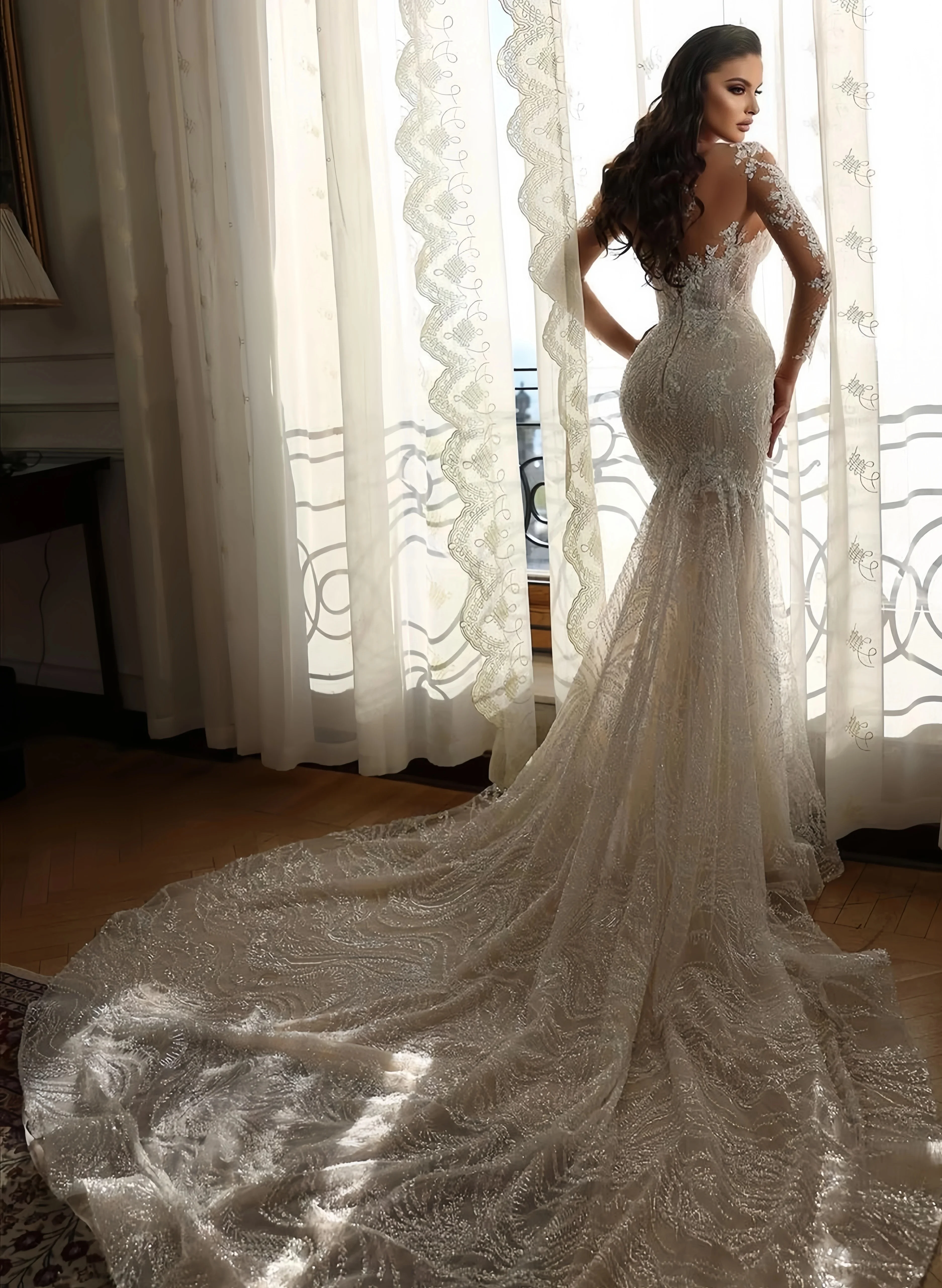 Flavinke Disesuaikan Bersinar Cerah Seksi V-Leher Renda Bordiran Lengan Panjang Putri Duyung Semi Transparan Pernikahan Gaun Vestidos