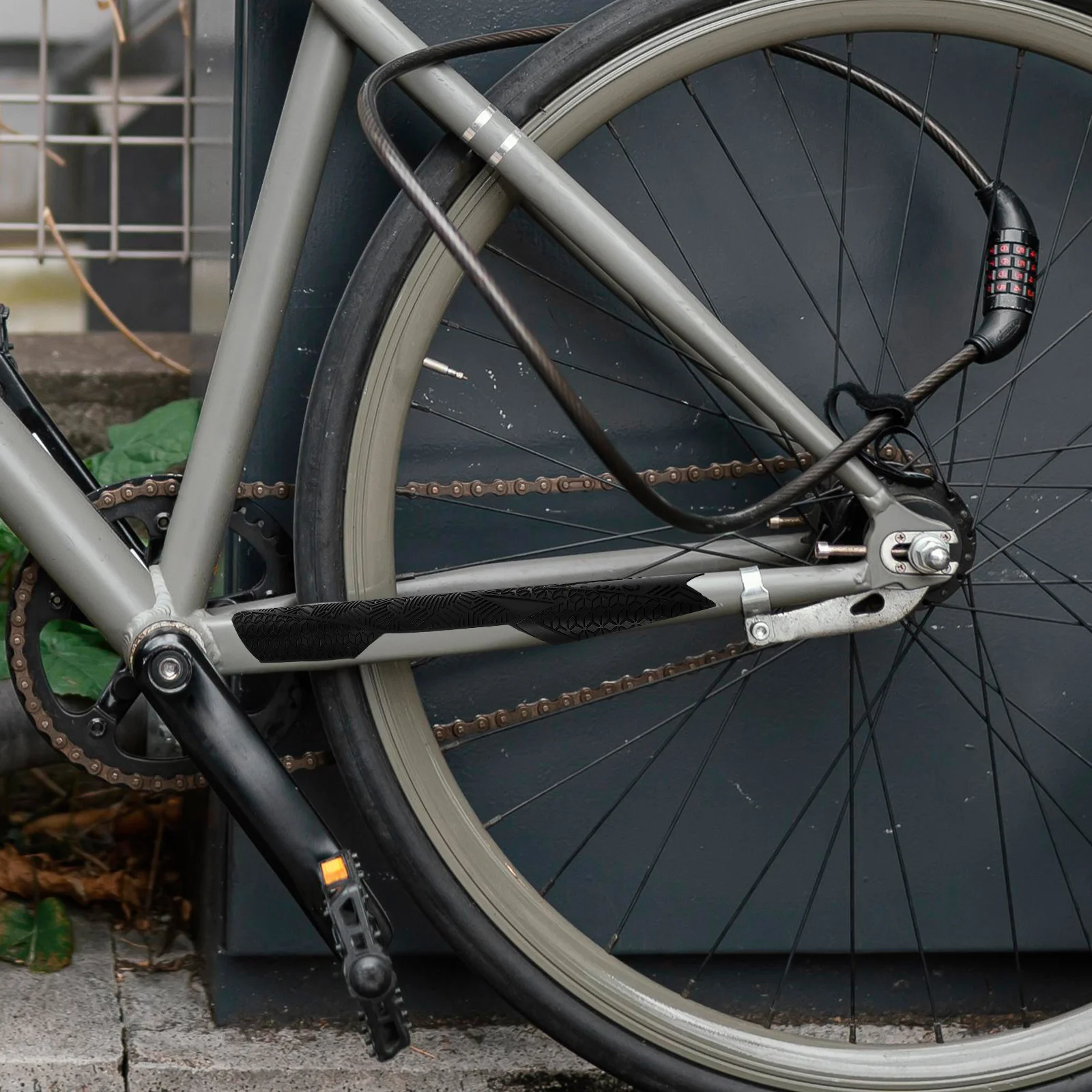 

1pc Silicone Bike Frame Protector Sticker Scratch Resistant Chain For Mountain Road Bikes Cuttable Easy Install Durable Frame