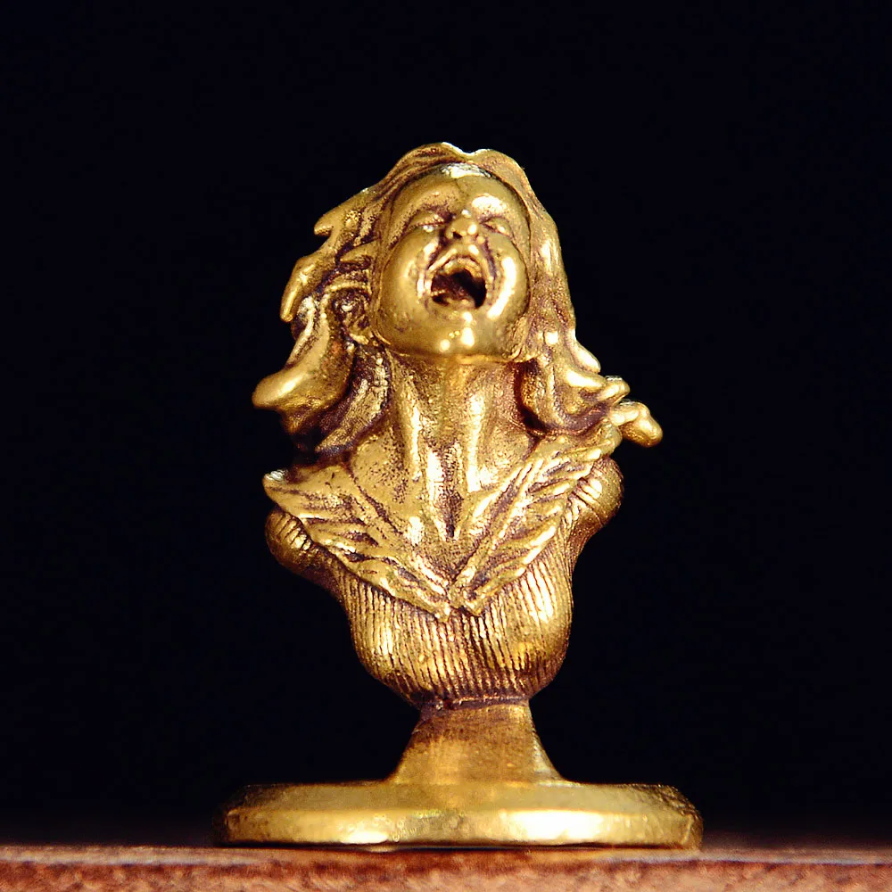 Brass Head Goddess of Screams Small Statue Desktop Ornaments Retro Characters Figurines Home Decorations Crafts Accessories