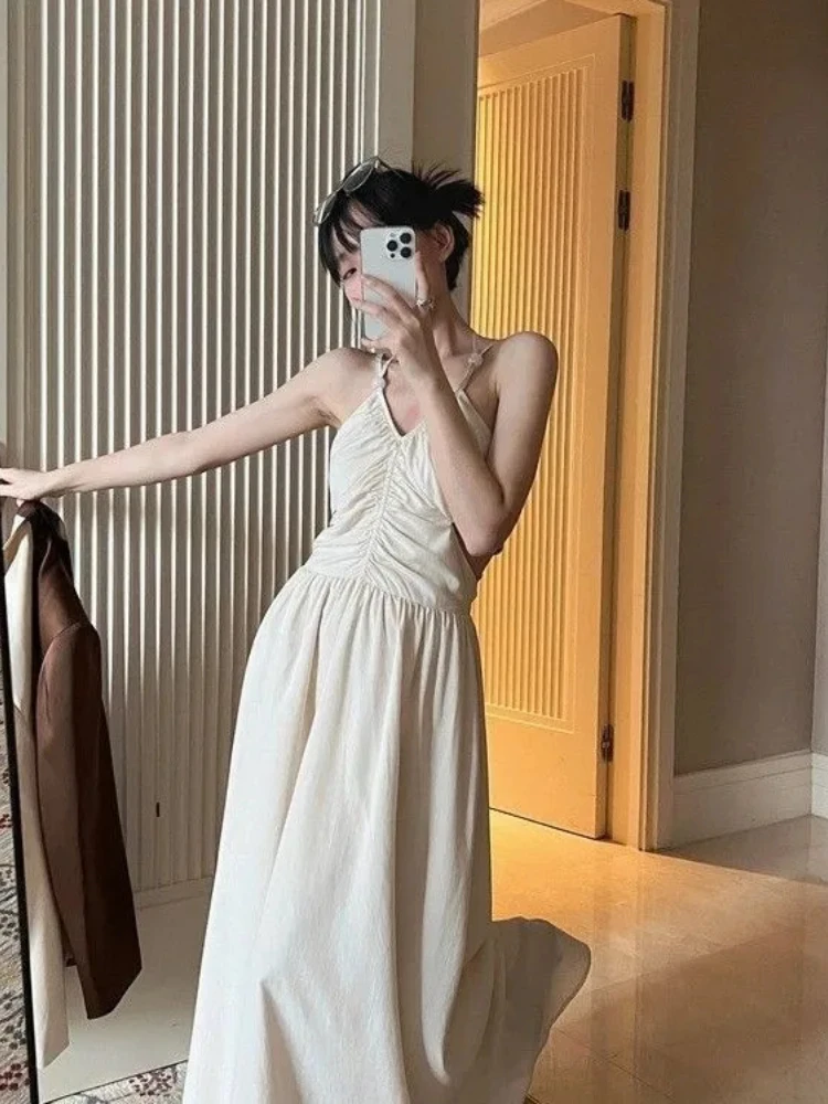 فستان صيفي من Vestidos De Mujer لعام 2025 ملابس نسائية بخصر عالٍ طيات بدون أكمام وظهر مثير رداء نسائي فساتين ماكسي عصرية