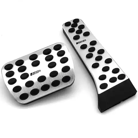 Car modified foot pedal for Mercedes-Benz C/CLS/E/GLK/SLK-level accelerator foot pedal free punch brake pedal anti-skid