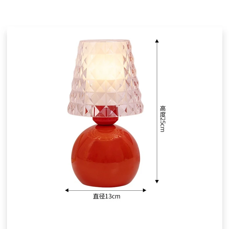 مصباح طاولة لطيف قابل لإعادة الشحن لغرفة النوم بجانب السرير