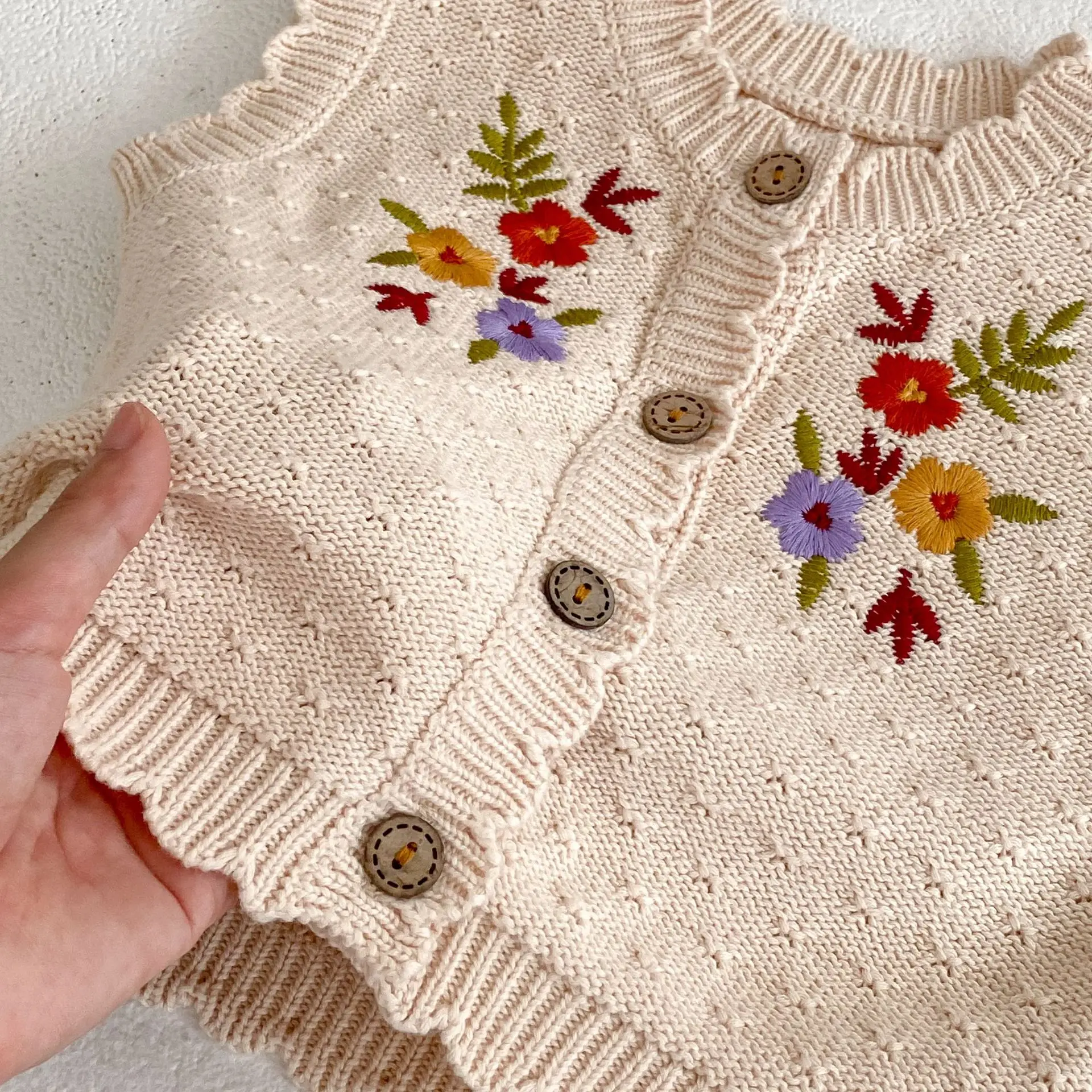 Autumn Winter 100% Cotton Children Knitted Cardigan Hollow Out Vest Kid Girl Embroidery Flower Tops Waistcoat Baby Casual Coat