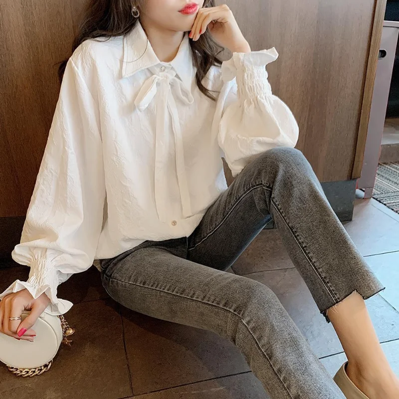 

Lace Up Bow White Shirt for Women's Spring and Autumn Long Sleeve Solid Pleated Loose Blouse Fashion Elegant Women Clothing