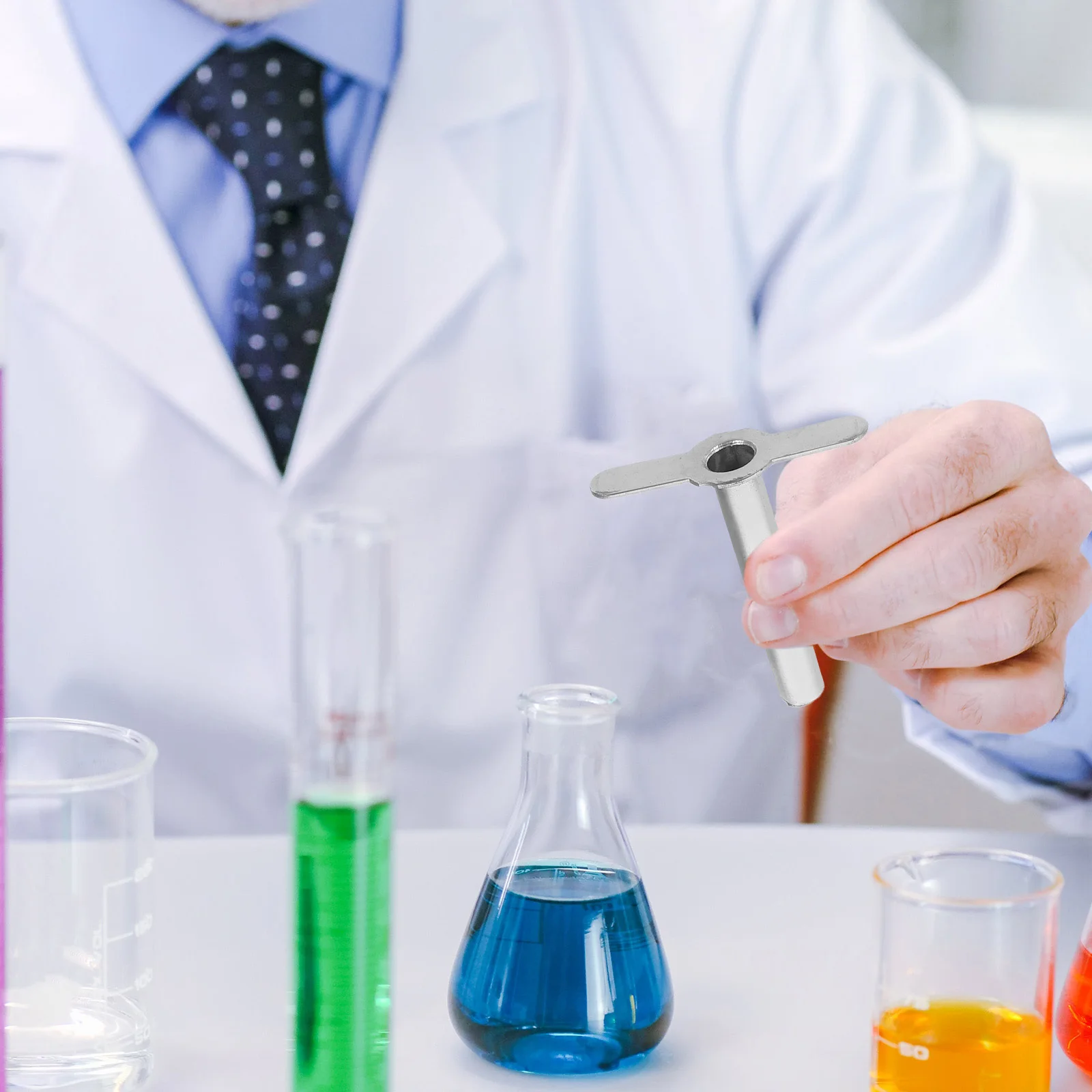 دليل سدادة مطاطية ثقب مختبر الحفر أداة الناخس ثقب دقيق لسدادات المطاط المختبر أداة موثوقة