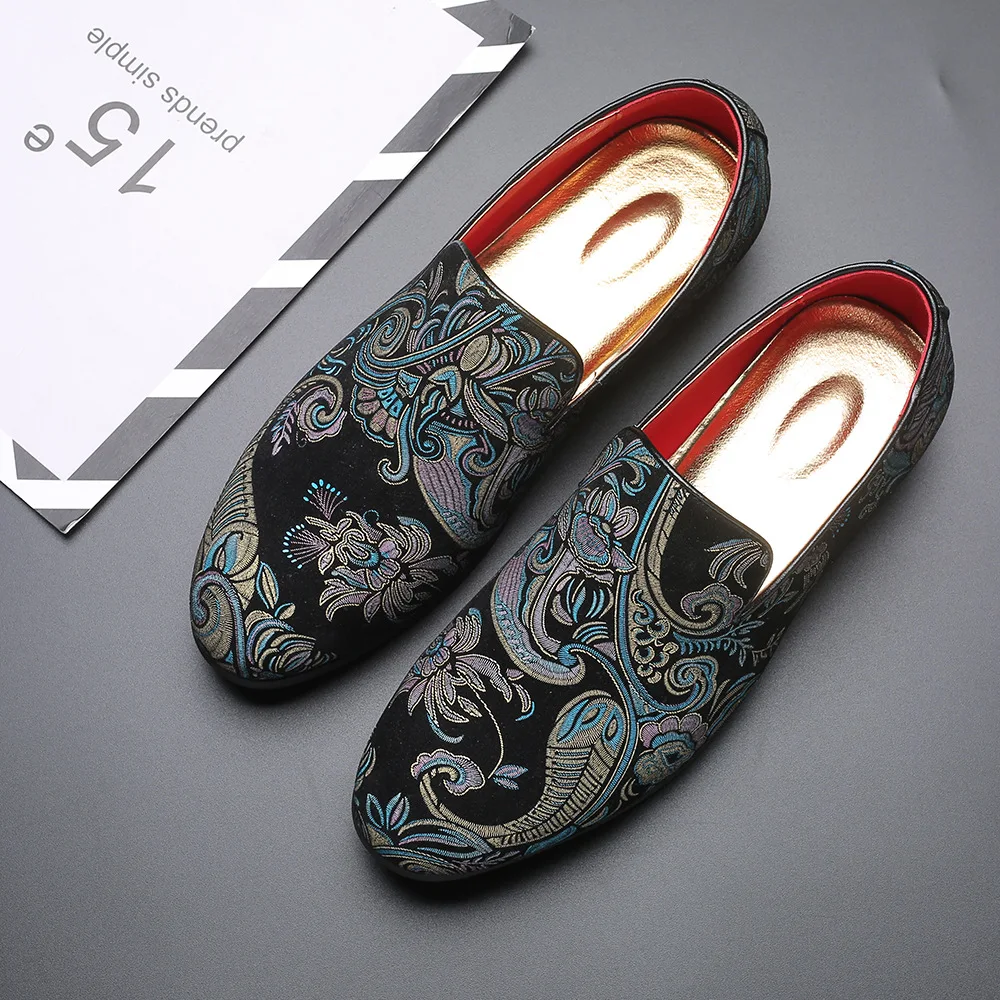Chaussures à haricots populaires pour hommes, chaussures paresseuses d'un pied, polyvalentes, respirantes, décontractées, en tissu, pour la conduite, Style de rue, motifs floraux, 2024