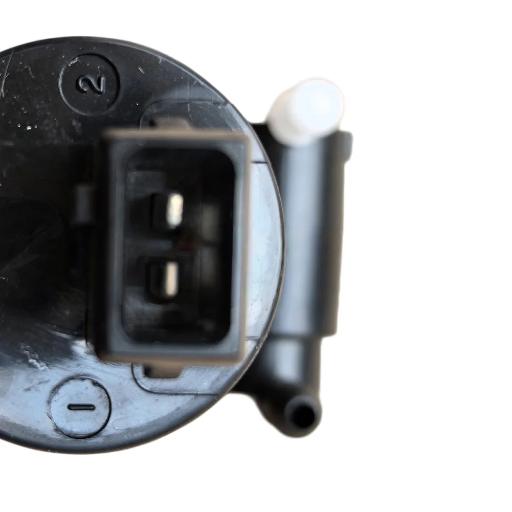 

Washer Reservoir Windshield Pump Car Maintenance Quick Install Easy To Use Wear-resistant Non-deformation Direct Replacement