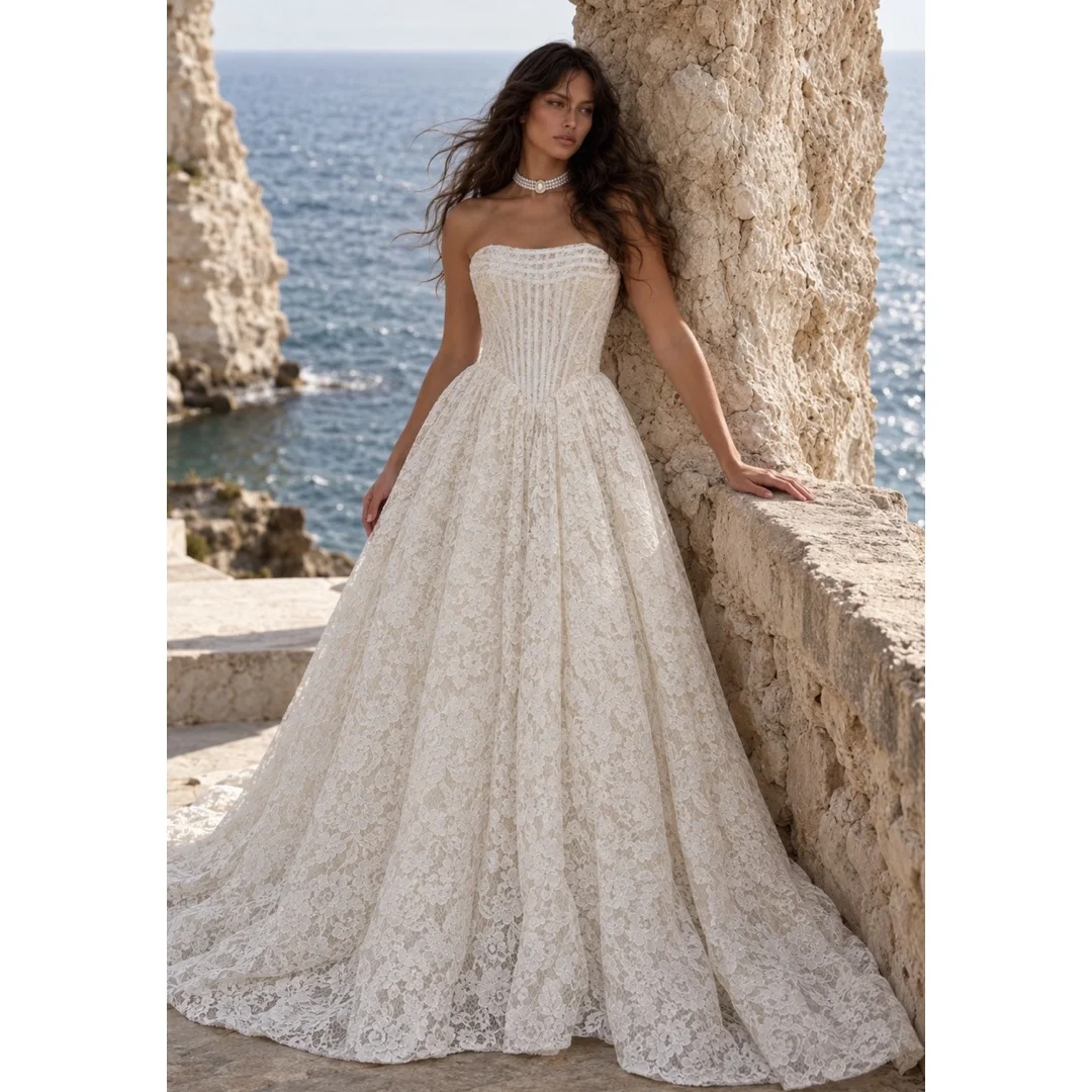 Beach Wedding Dresses A Line Lace Corset Bridal Gown Strapless Appliqued Elegant robe de mariée Customized