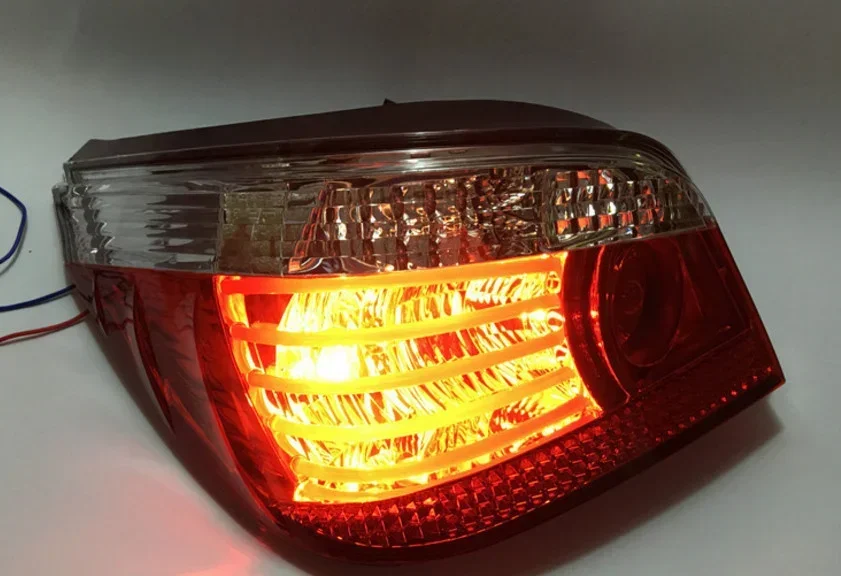 

Задний фонарь eOsuns в сборе для BMW 5 серии E60 520li 523li 525li 528li 530li 535li 2004-2007