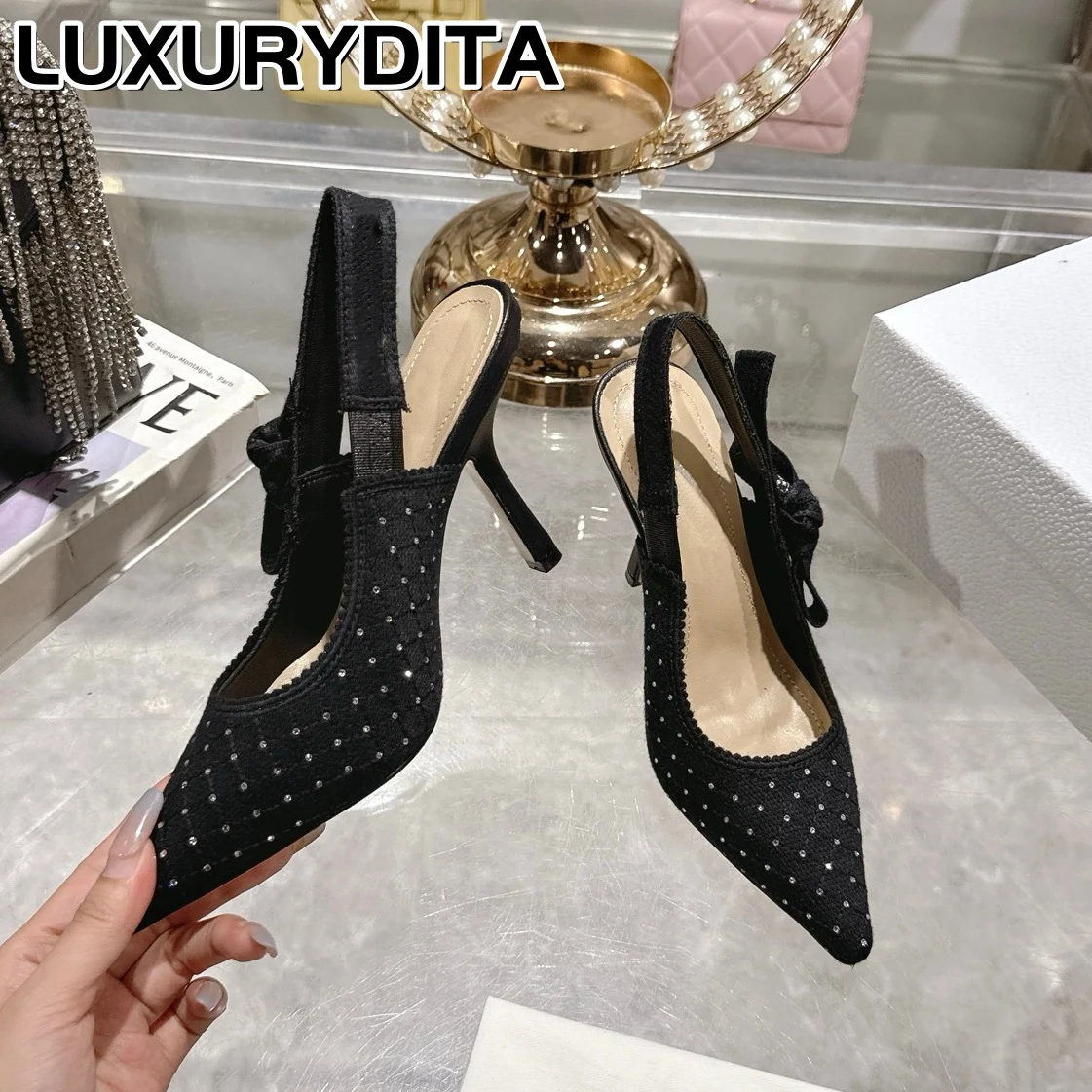 

Top Quality Luxury Womens Sandal Casual Lace Flat Fashion Embroidered Muller Shoes Designer Silk Leather Soled High STUP09
