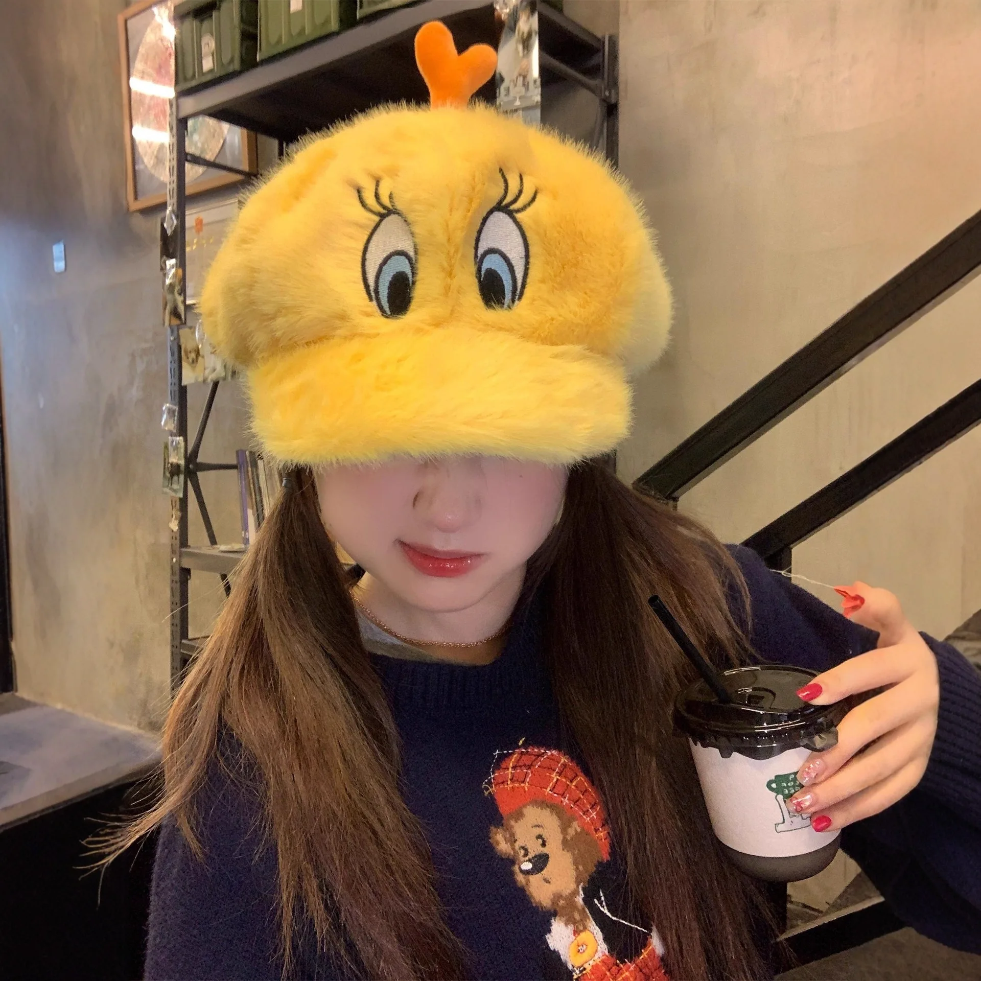 

2025 Adorable Duckbill-Style Women's Autumn/Winter Fleece-Lined Oversized Artist's Hat Trendy Outdoor Thermal Cotton Beanie Jie