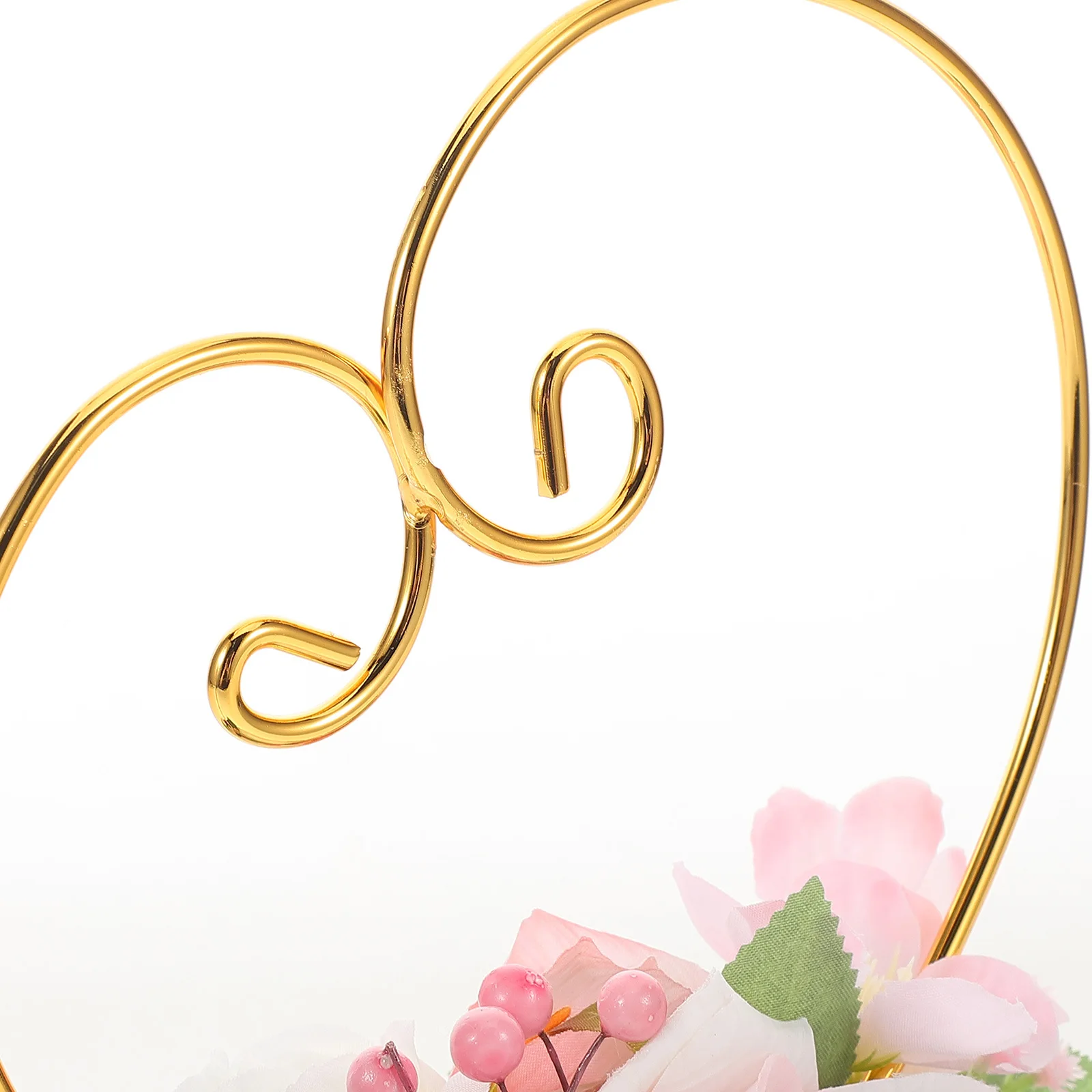 

Heart-Shaped Ring Display Holder with Realistic Faux Flowers Wedding Jewelry Organizer Engagement Party Centerpiece