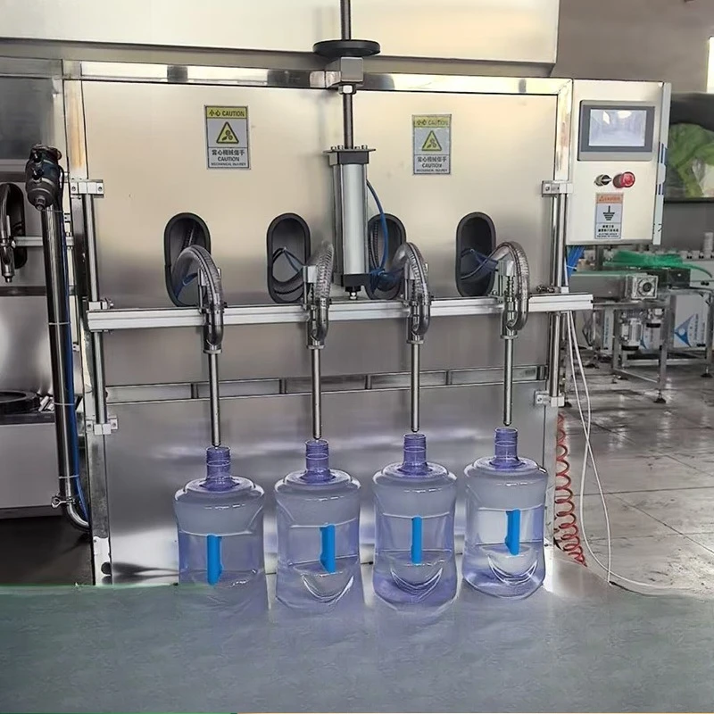 Kleine, flüssige, Dünger-, Selbstfluss-Füllmaschine, vierköpfige quantitative Füllung