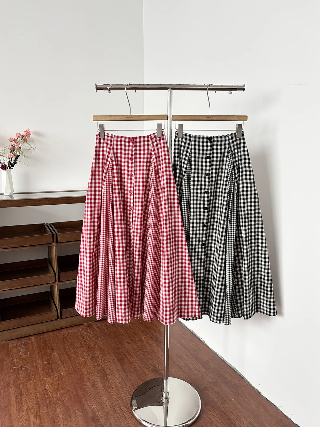

Plaid Midi A-Line Skirt Women plus Size Spring Summer Full Body Red Umbrella Skirt High Waist Polyester Fiber Fitted Style
