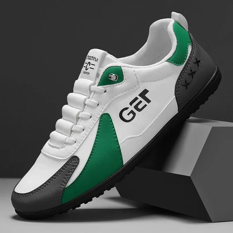 Sepatu Pria Merek Sepatu Jalan Falt Nyaman Luar Ruangan Sepatu Pria Baru Sepatu Pelajar Pelatih Ringan Fashion 2025