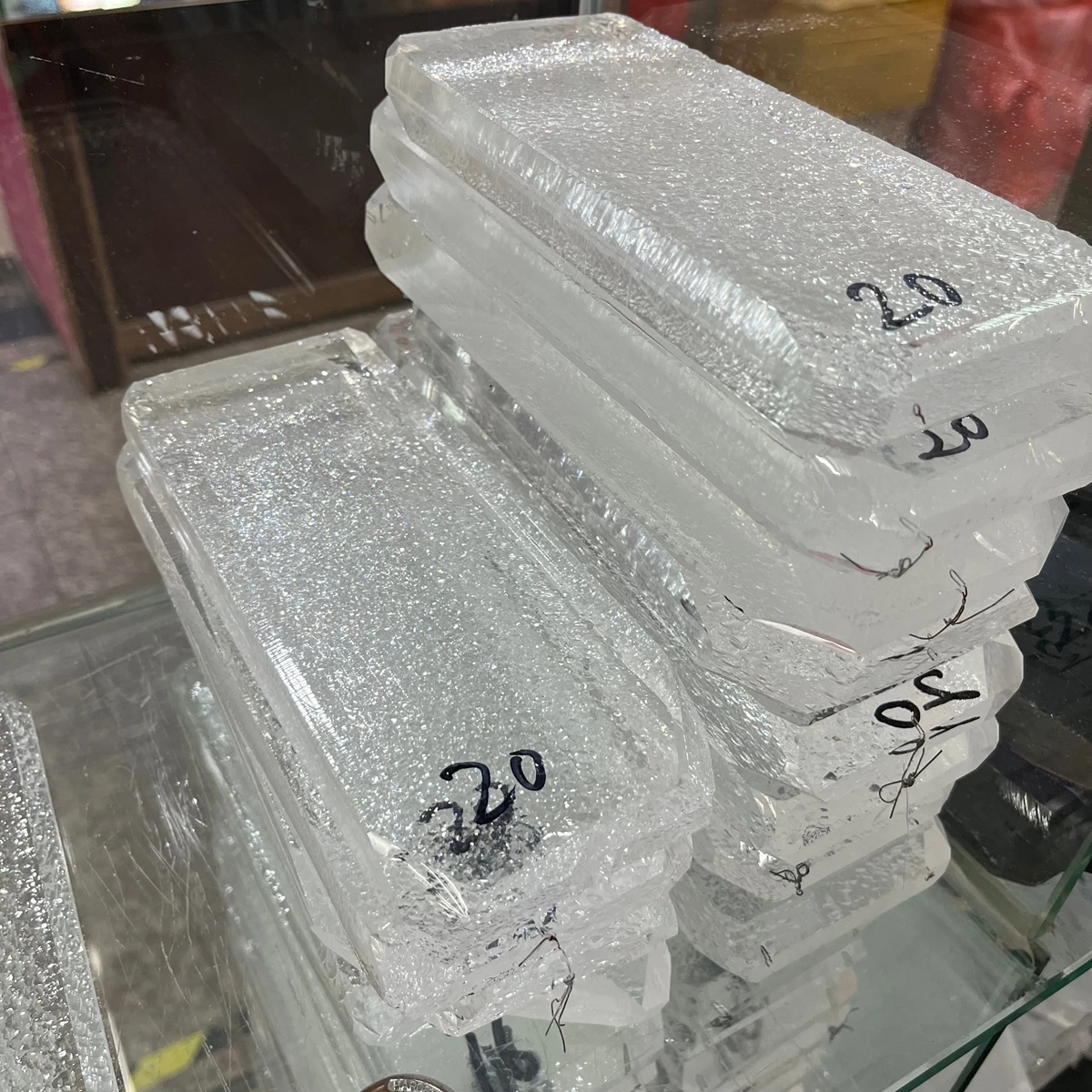 1kg Uncut Synthetic Hydrothermal Transparent Crystal Quartz Raw Material Quartz White Crystal Rough