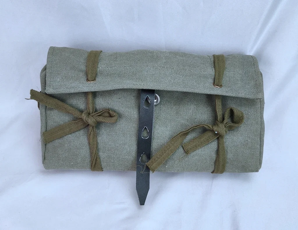 Reproduction GERMAN M31 A-FRAME AFRAME ASSAULT OLIVE CANVAS CARRY BAG