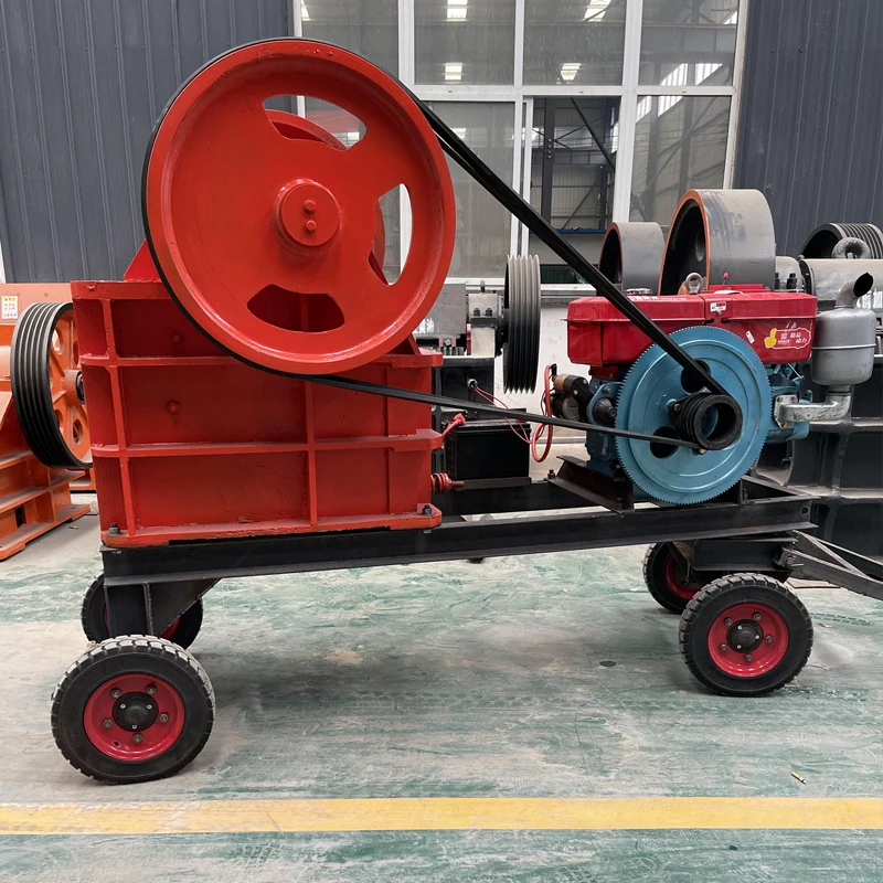 Small Mobile Stone Crusher Factory Customization Service of 150*250 Jaw Crusher with Sieve Machine