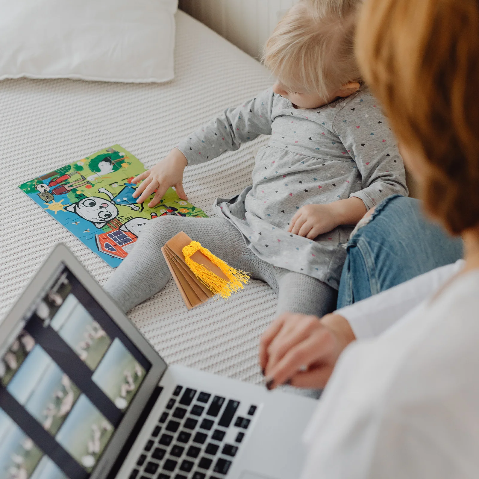 

2Pcs Chinese Kuaiban Bamboo Clappers Traditional Percussion Instrument Festival Performance Props Handmade Folk Music Rap Drama