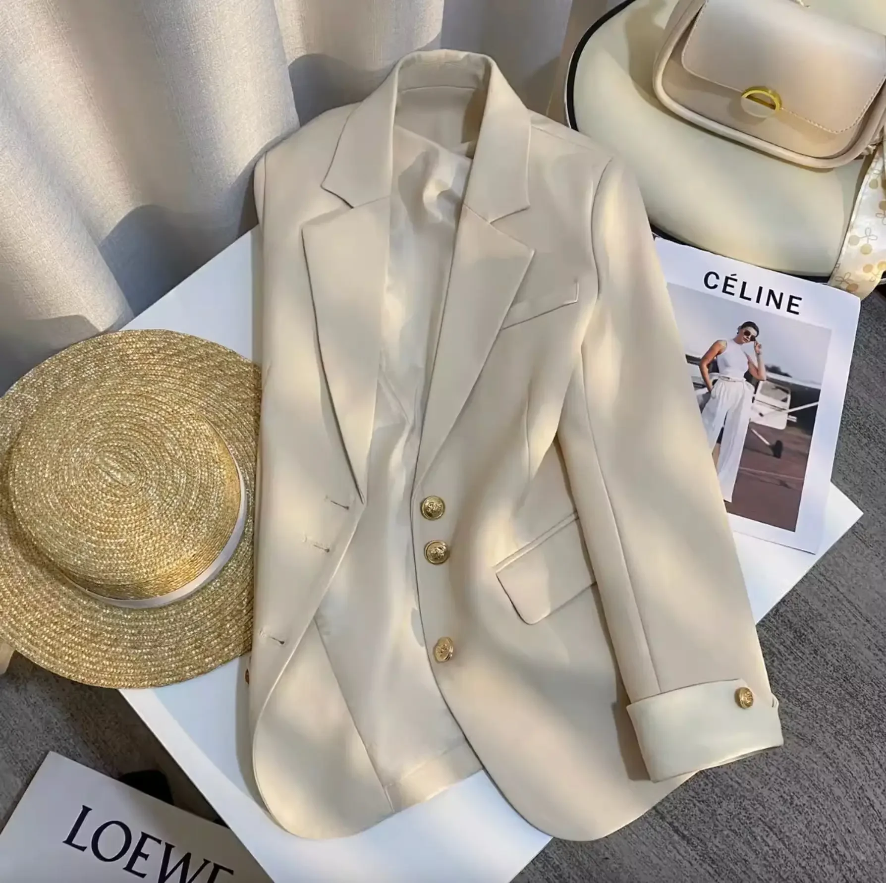 HZBW Autumn New High end Design Feeling Beige Suit Coat Women's Korean Fashionable Big Brand Commuter Casual Suit coats