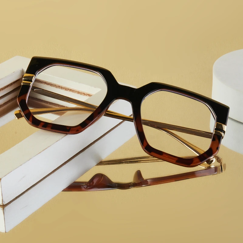 1 Stück Damen Modische schlichte Brille Neuer Metallstil Großer Rahmen High-End Lässig Vielseitig No-Make-up Essential Vision Protectio