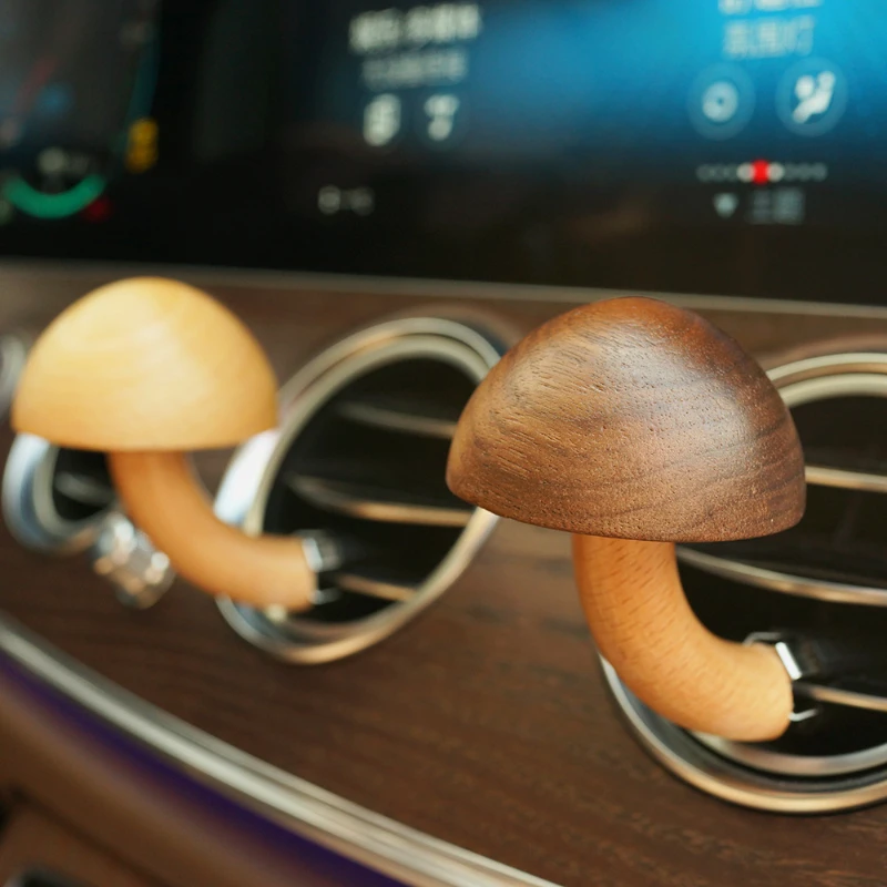 

Cute Wooden Mushroom Shaped Car Diffuser Personalized Car Vent Perfume Diffuser Clip For Automotive Interior Decor Decoration