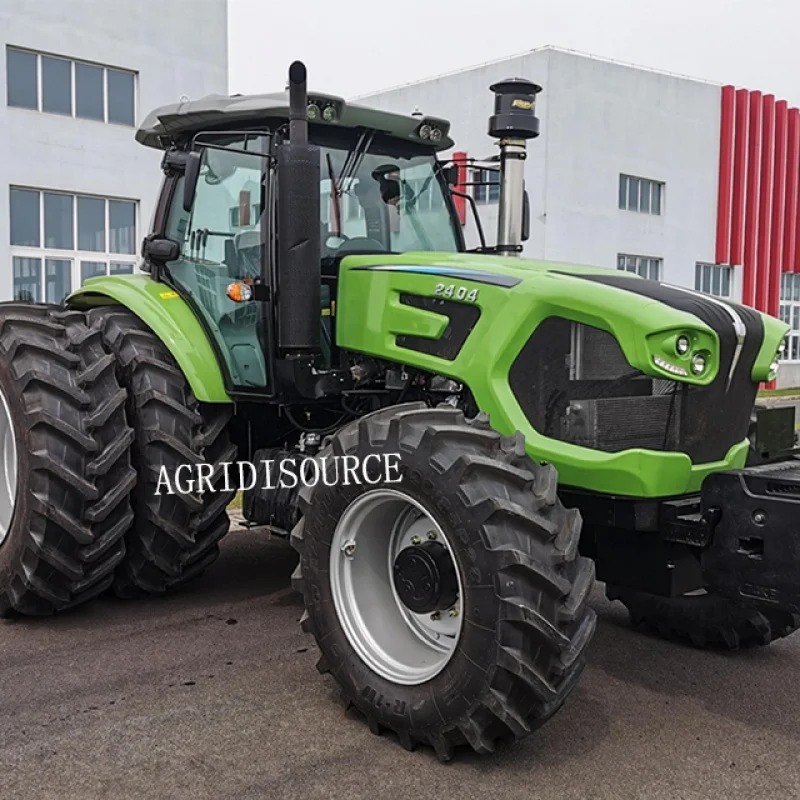 China: Hot selling en hoge kwaliteit 140 pk agrarische bergkas maïs tarwe aardbei tractor landbouw gemaakt in China