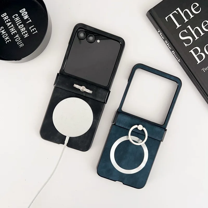 حافظة لهاتف موتورولا رازر 50 50S 60 رازر 40 Ultra Razr + 2024 حلقة جذب مغناطيسية مفصلة ريترو ملمس جلد PU حافظة جلدية