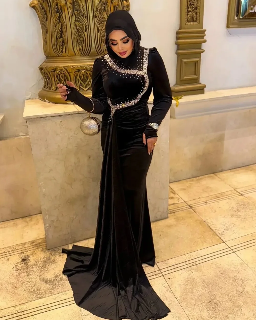 

Customized Modern Style Fashion Rhinestone Ruched Mermaid High Collar Long Dresses Evening Dresses Sizes Available High Quality