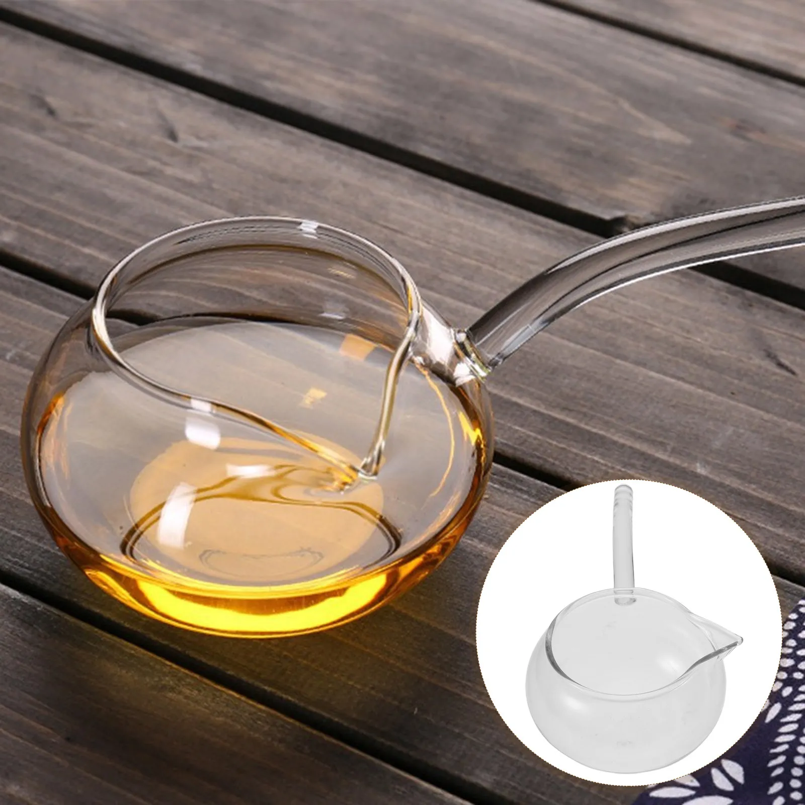 Glass Tea Serving Pitcher with Long Side Handle Heatproof Transparent Gong Bei for Loose Leaf Tea Brewing and Sharing