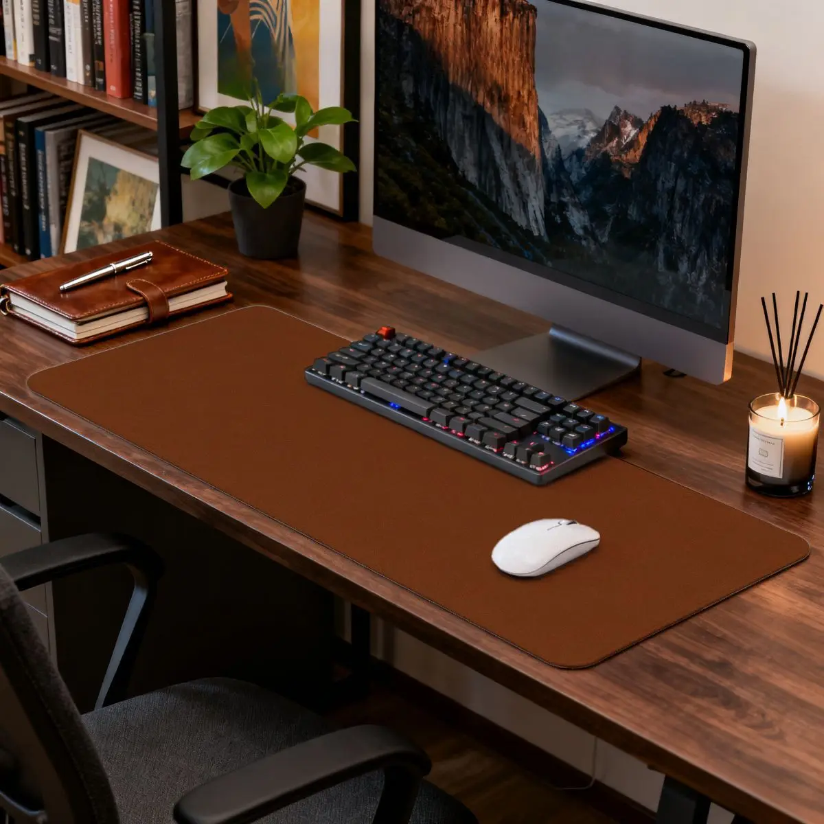 

Large Brown Wood Desk Mouse Pad, Non-Slip, 2D Print for Office/Gaming