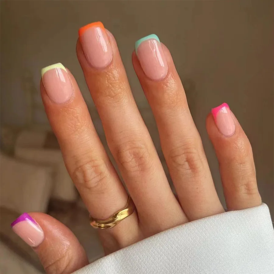 

24Pcs Spring Colorful French Fake Nail with Designs Short Square Head Press on False Nails Wearable Simple Jelly Sticks on Nails