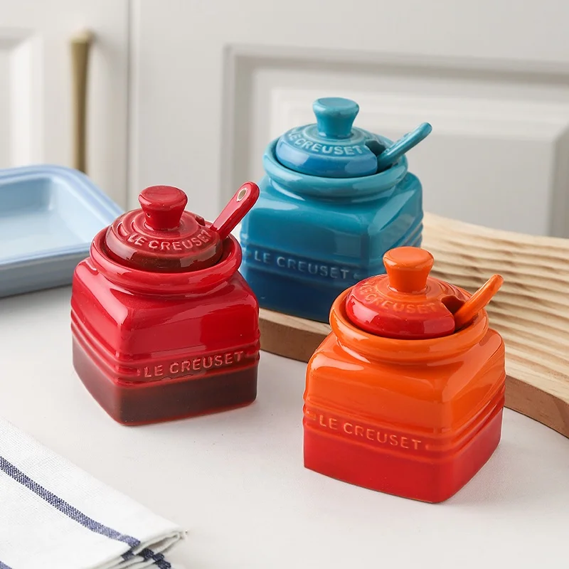Juego de Tarros de Condimento de Cerámica Le Creuset con Cuchara, Botella para nar Miel, Sub-botella para Polvo Saboriz...