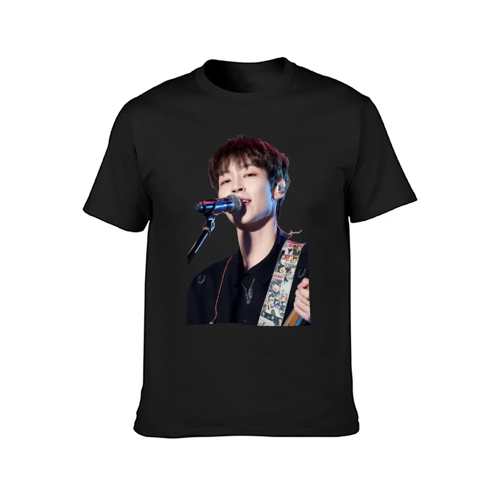 Woosung Portrait T-Shirt quick-drying customizeds mens graphic t-shirts