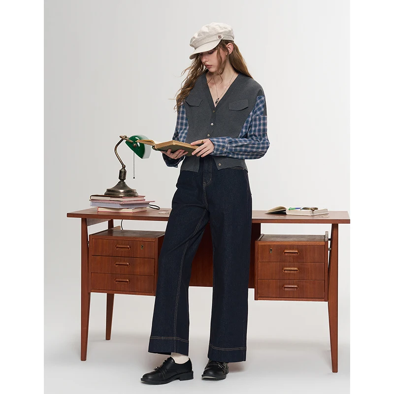 ELFSACK Women's Casual Jeans with Straight Cigarette Fit, Dark Blue Slim Pants for Everyday Outdoor Wear