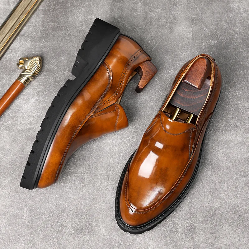 Luxury British Gentleman Business Shoes Genuine Leather Slip on Fashion Men Loafers Office Banquet Party Wedding Dress Shoes