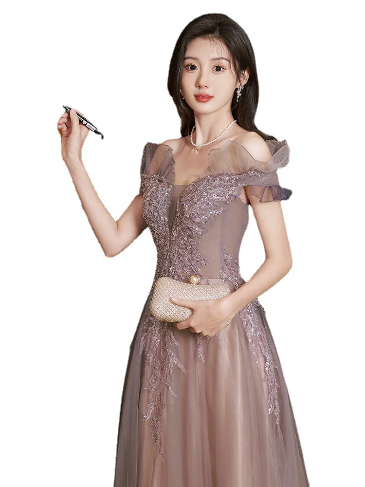 Abito da sera viola 2024 Nuovo temperamento host da donna per banchetti in stile socialite