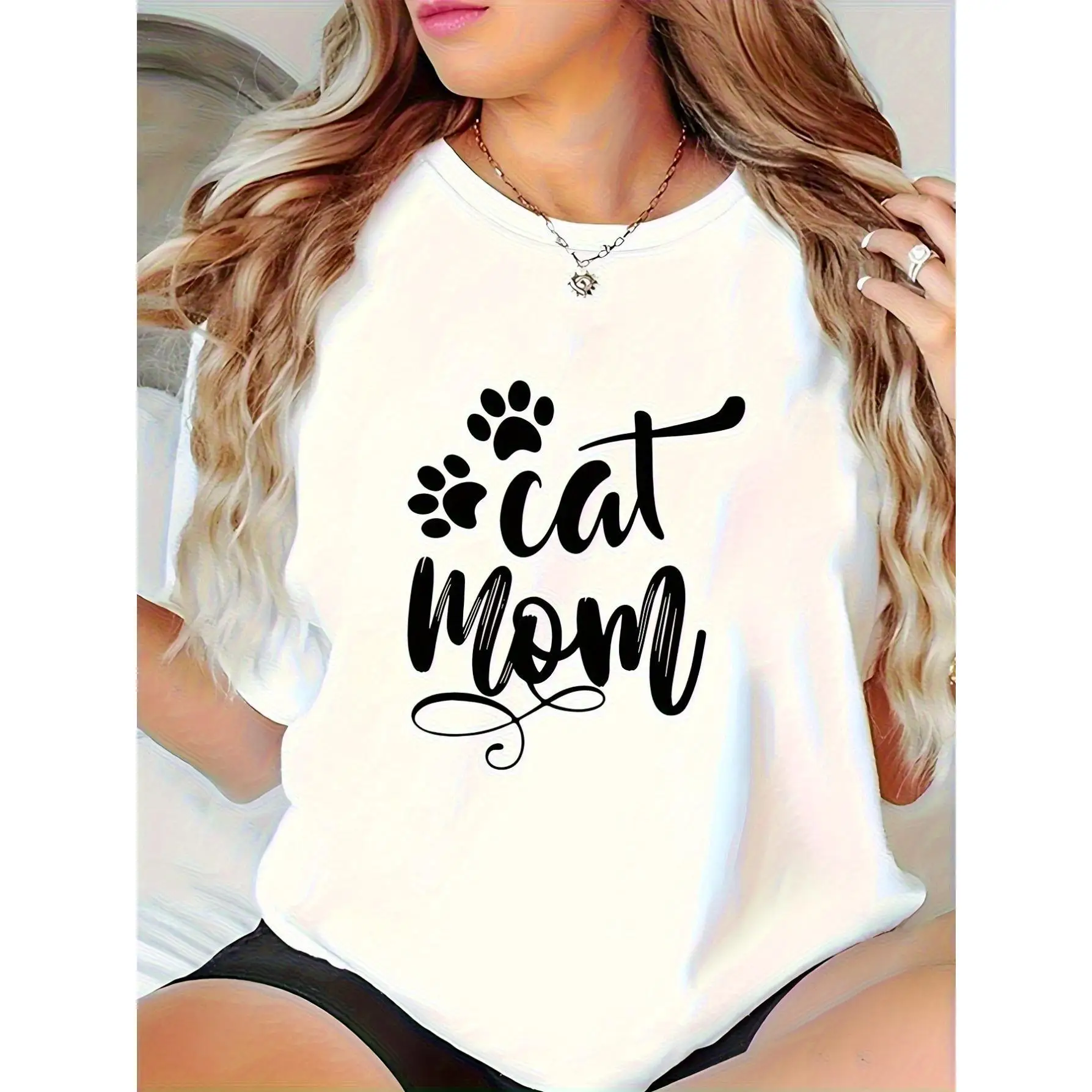 

Women's Cat Mom T-Shirt | Paw Print Pet Lover Graphic Tee | Mother's Day Best Cat Mama Gift Casual Top