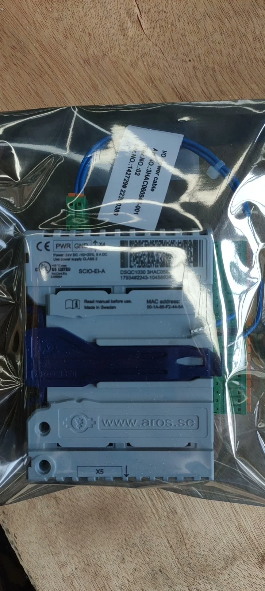 

Аксессуары для шкафа управления роботом ABB DSQC1030 3HAC058663-001