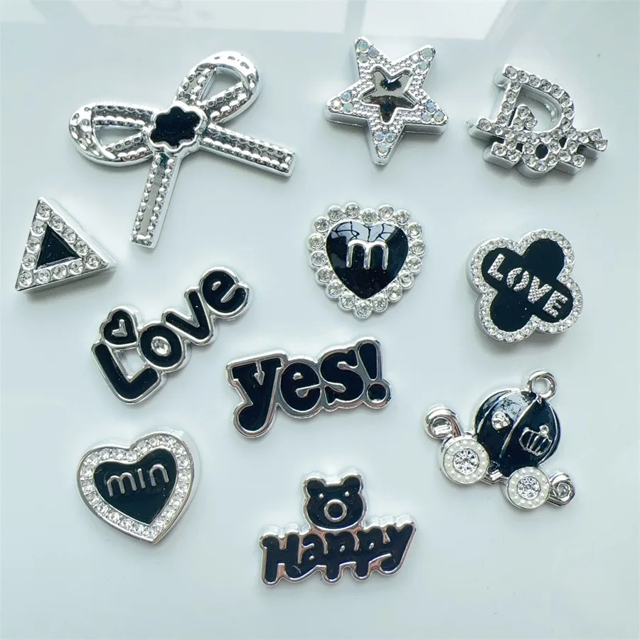 

Women's Personalized Set Silver Butterfly Violin Charm Shoes Accessories DIY Hole Shoes Sandals Clown Shoes Flower Season Gifts