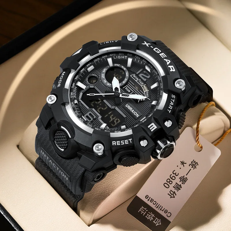 New Tactical Men's Multifunctional Alloy Military Watch