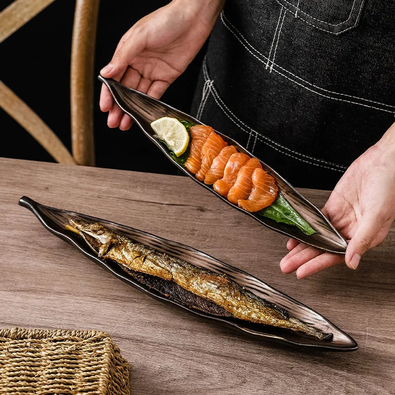 

Retro Japanese Cuisine Leaf Plates, Ceramic Sushi and Pastry Plates, Restaurant-shaped Plates, Kitchen Bar Counter Supplies